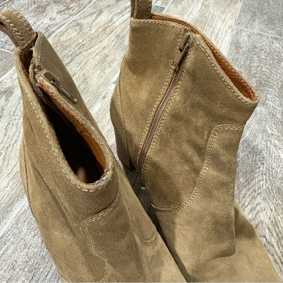 J. Crew Aggie Tan Nubuck Suede Leather Block Heel Ankle Boots Booties Sz 8.5 - Picture 10 of 10